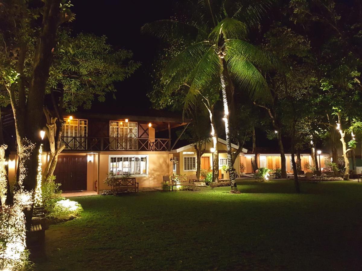 Stay Amare Villa Maria 2 Bacolod Phòng bức ảnh